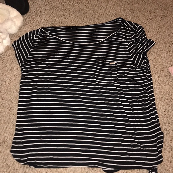 Clothes - Picture 4 of 6